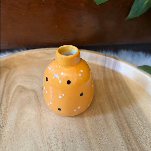 Mini Ceramic Orange Polka Dot Vase - Picture 3 of 5